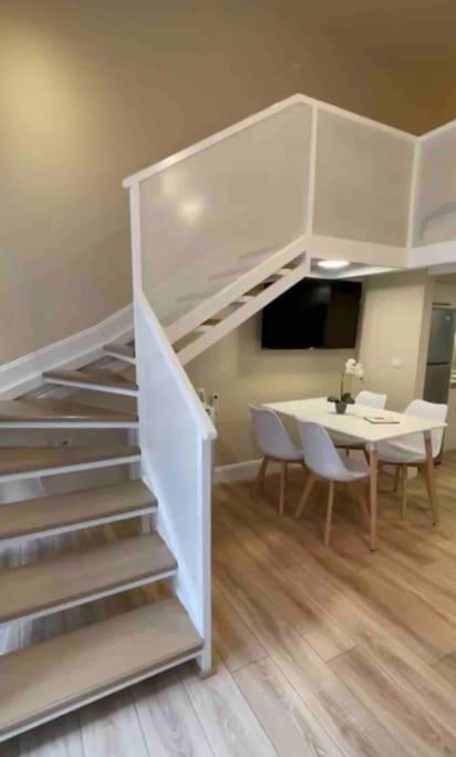 Lovely Apartment In Pogradec City With A Lake View Экстерьер фото