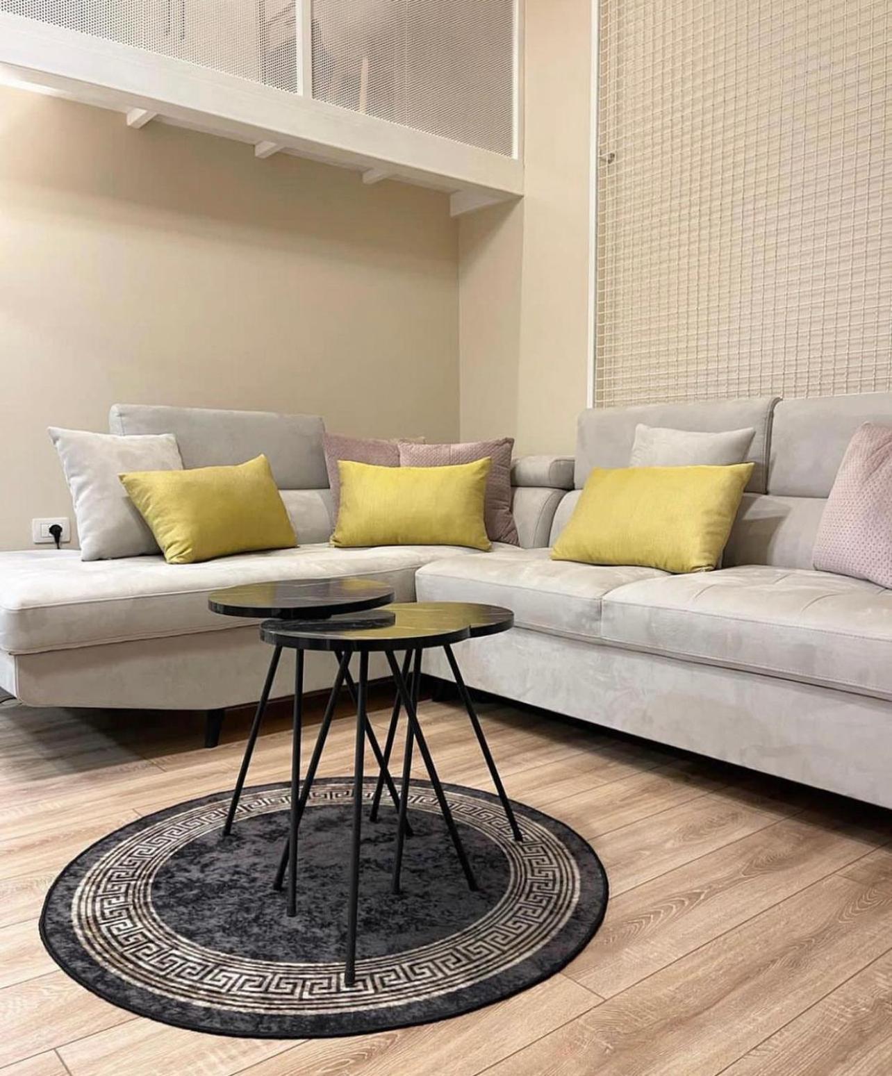 Lovely Apartment In Pogradec City With A Lake View Экстерьер фото